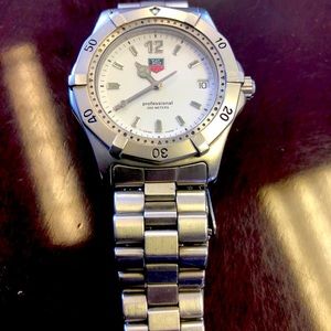 Tag Heuer Professional